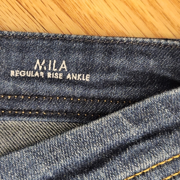 Fidelity Mila Jens - Picture 3 of 10